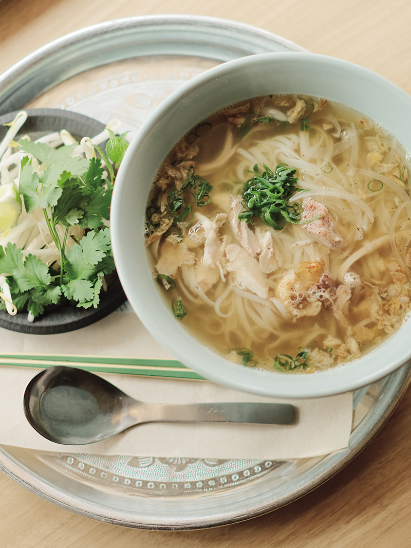さわやかで体にやさしい麺料理で、喜びの一日のはじまり。「POMBO」